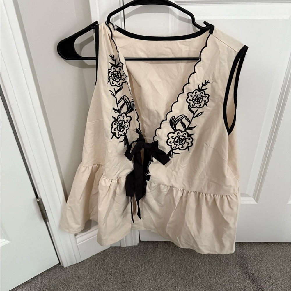 SHEIN Cream and Black Floral Embroidered Blouse